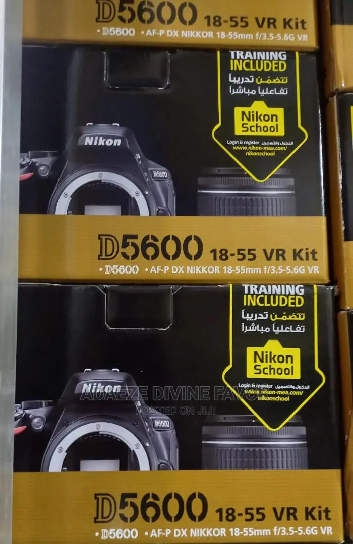 Nikon Nikkor 18-55 VR Kit Camera
