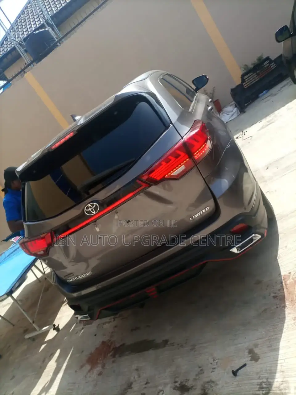 Conversion of Highlander 2018 to 2020/2021 Lexus Lx570 Face