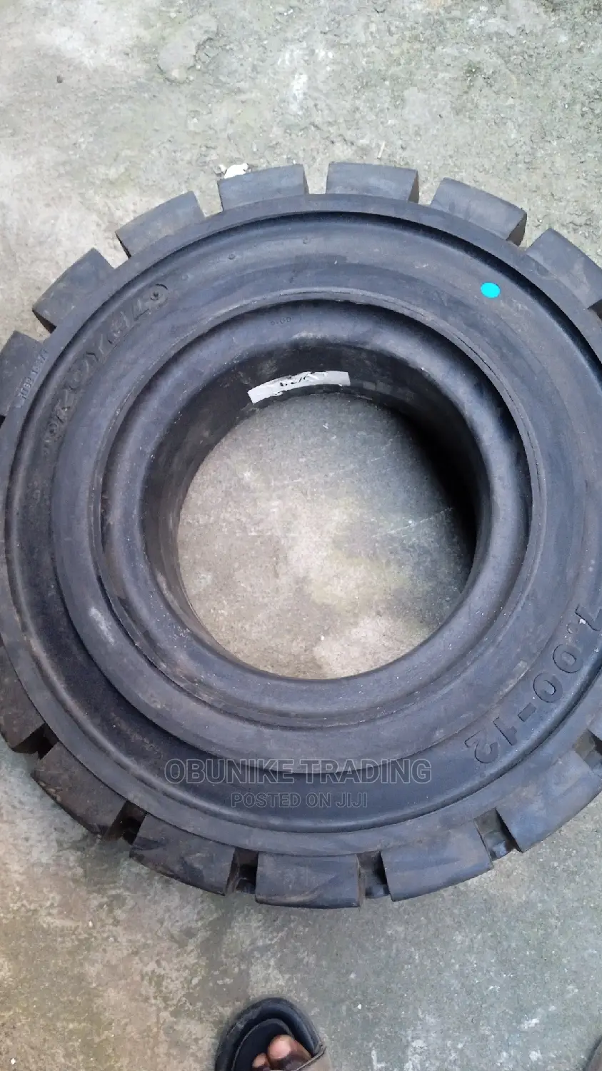 7.00-12 Solid Tyre.