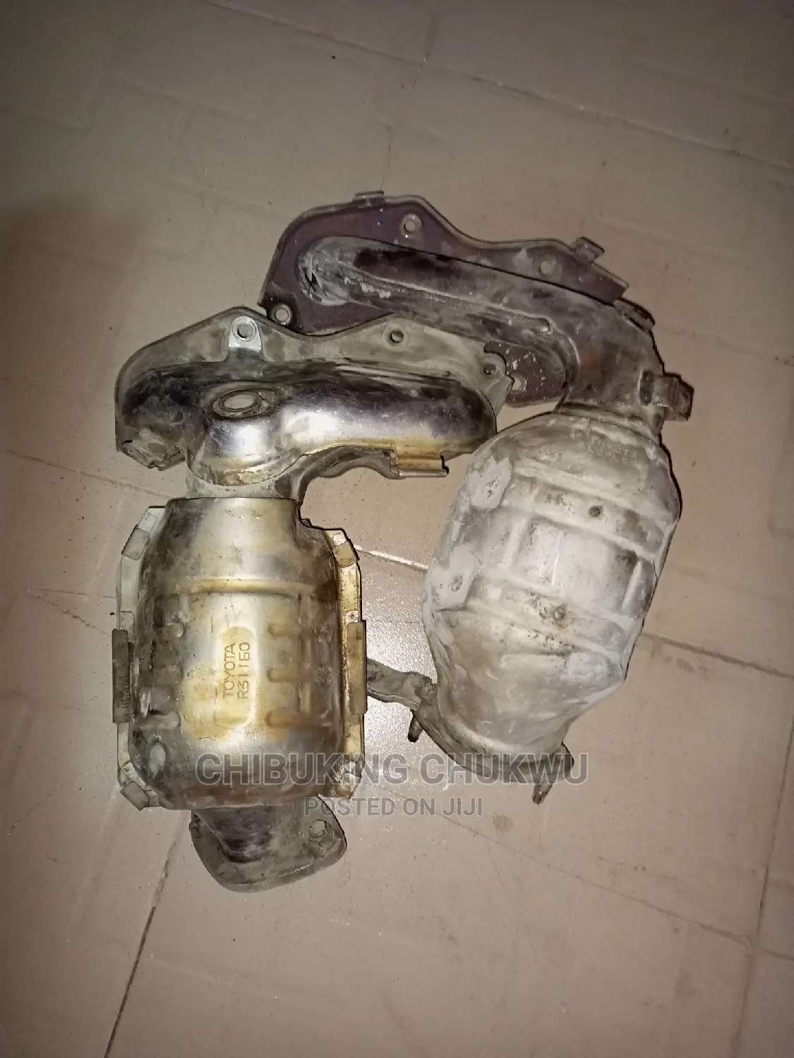 Toyota Camry 2.7 V6 Catalyst Manifold Exhaust Pot.