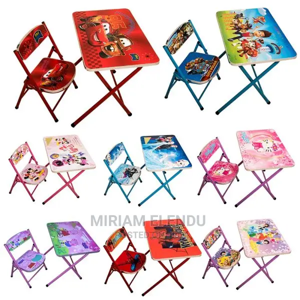 Kids Foldable Studying /Dinning Table and Chair Set.
