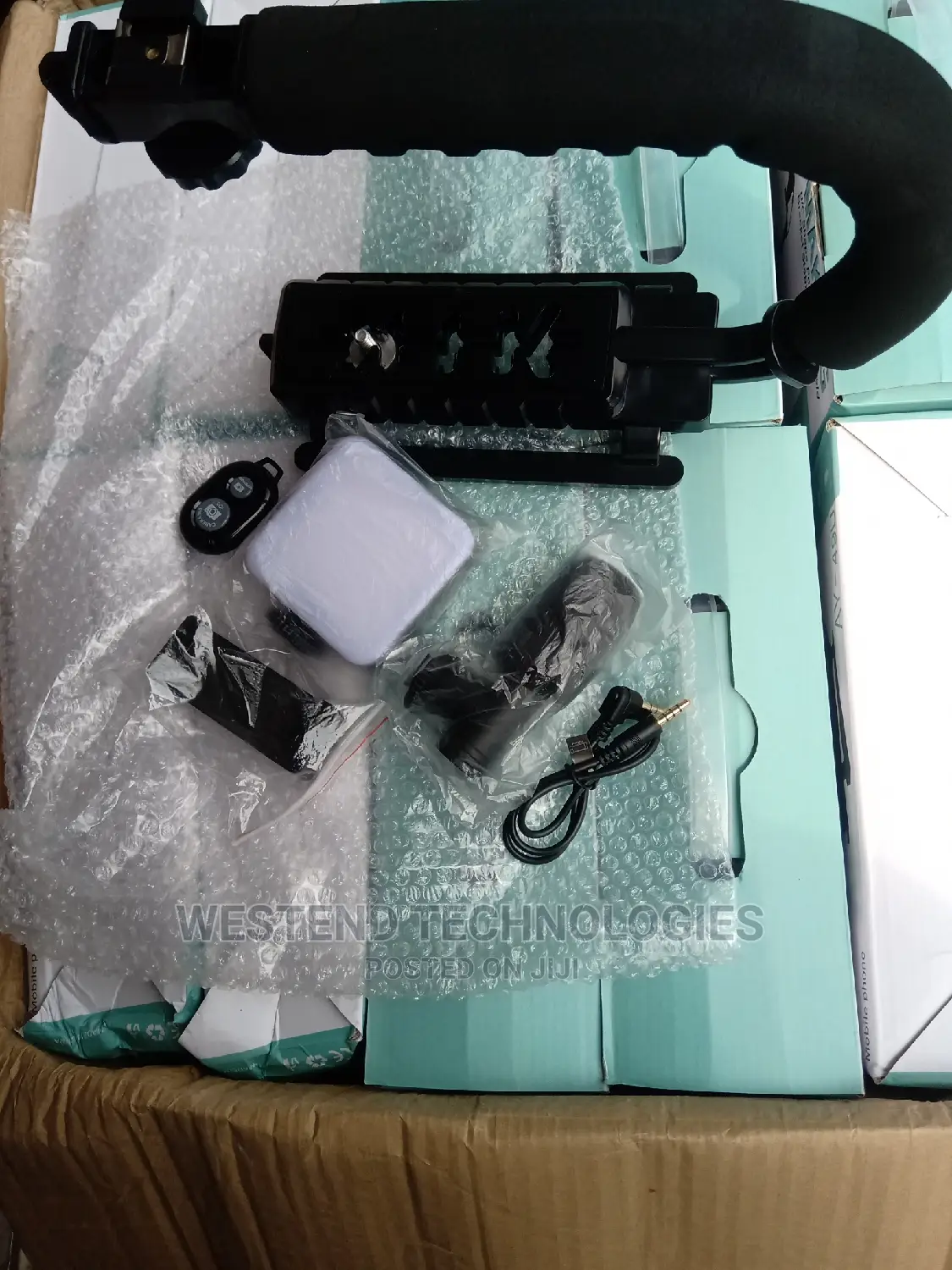 Video Making Kits for Phones and Camera Gimbal Vlogging
