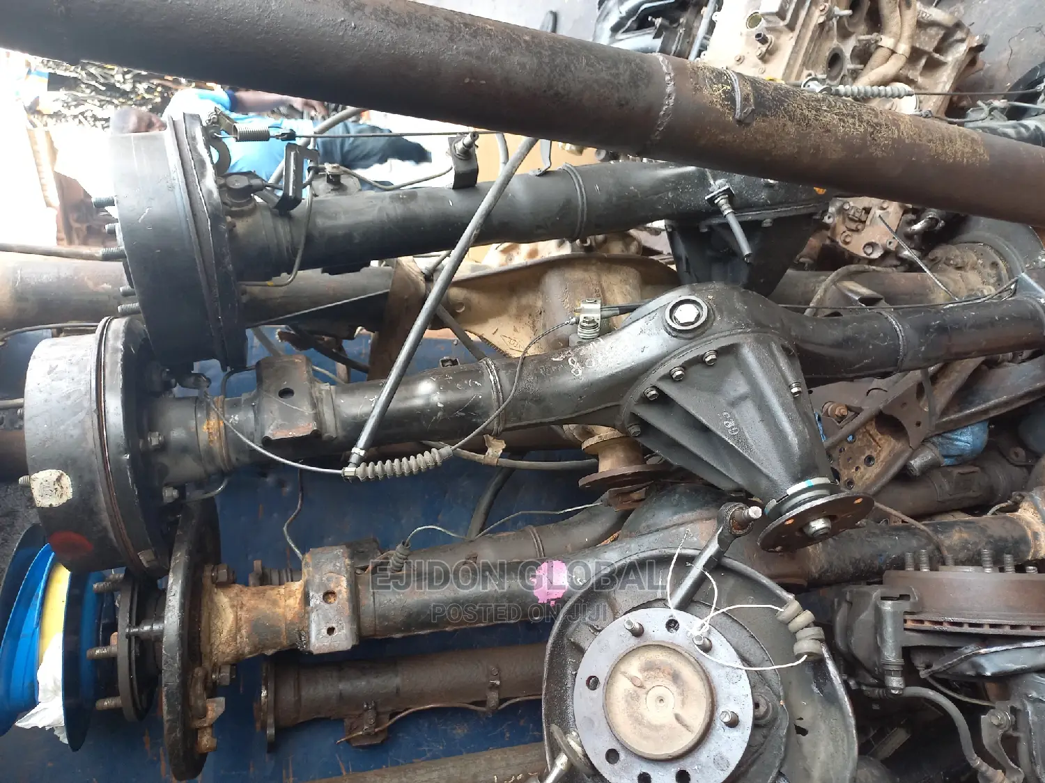 Complete Back Axle Mazda Bongo