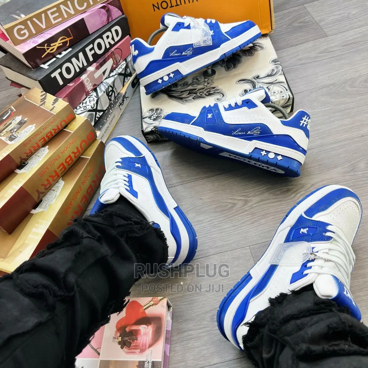 Louis Vuitton Luxury Trainer Low Sneakers