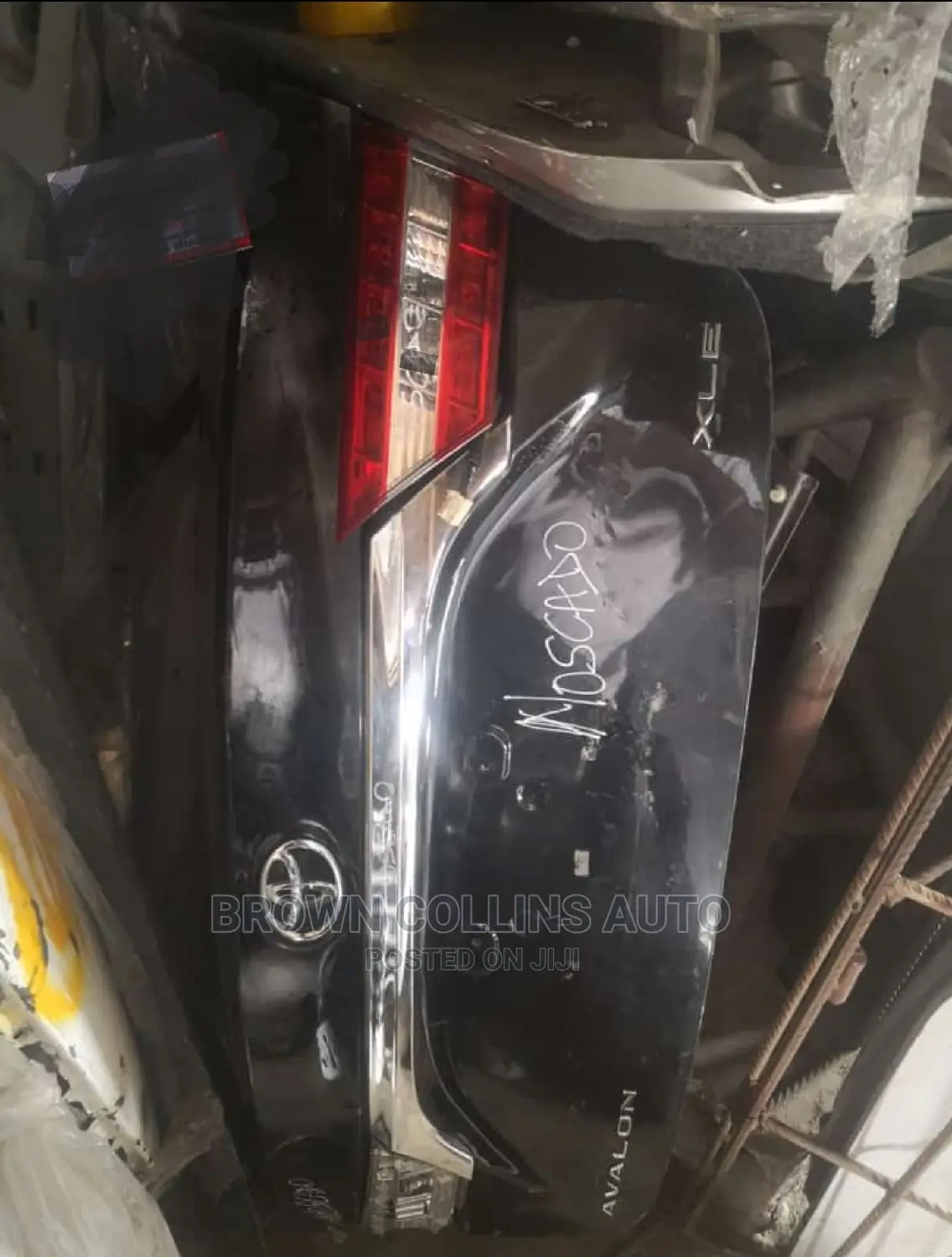 Back Boot Toyota Avalon 2014-2017
