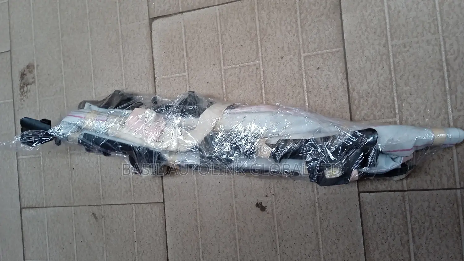 Roof Air Bag With Life Camry 013