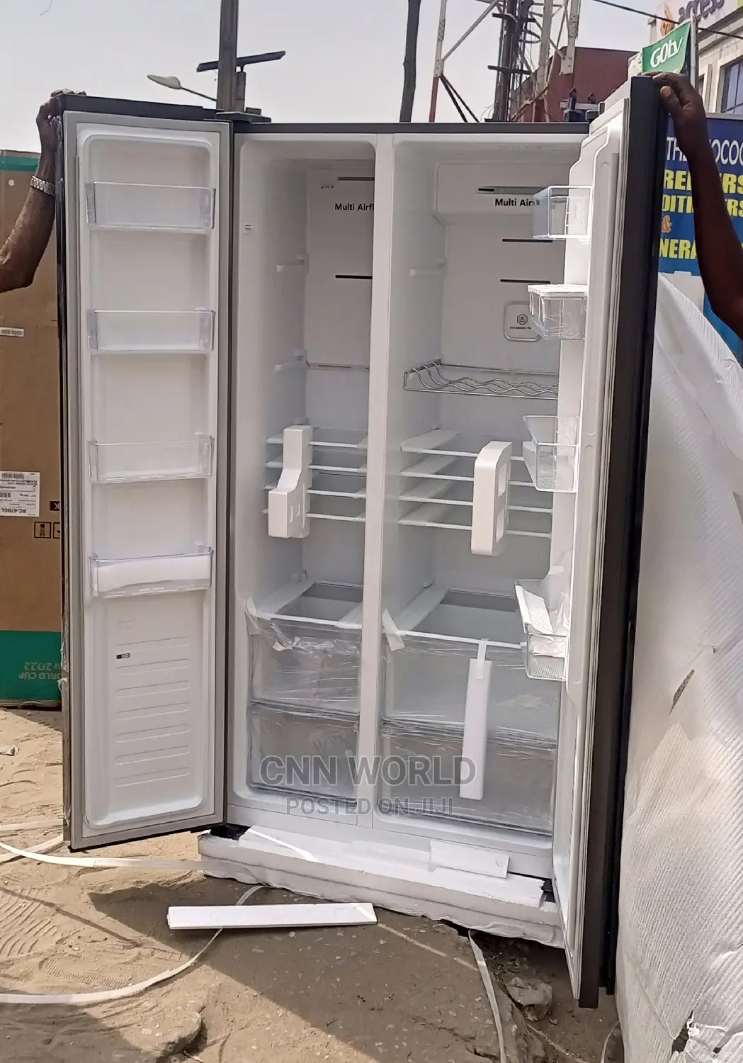 Hisense Side By Side Fridge Inverter (529l) Dispenser 1year