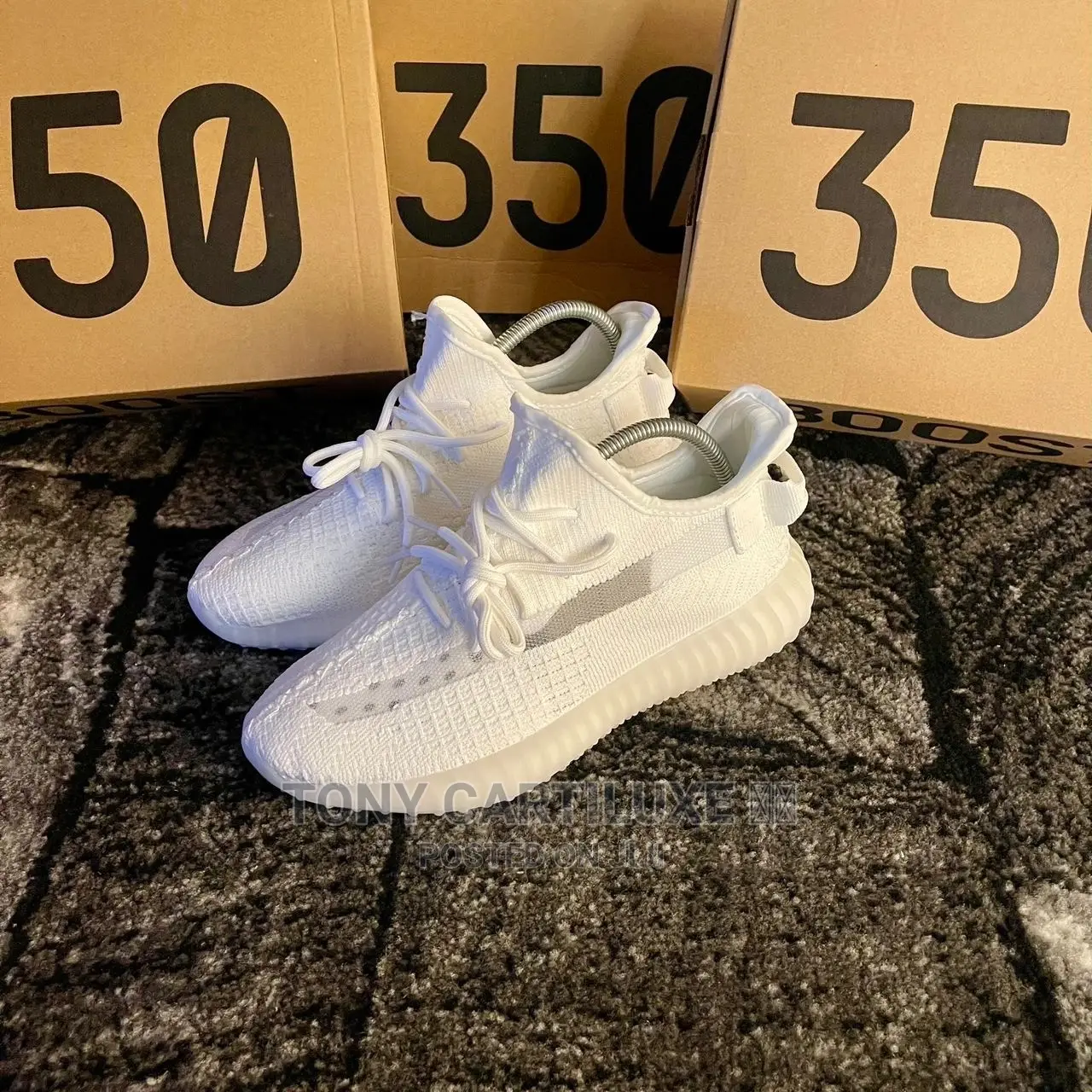 Adidas Yeezy Boost 350 V2 Bone