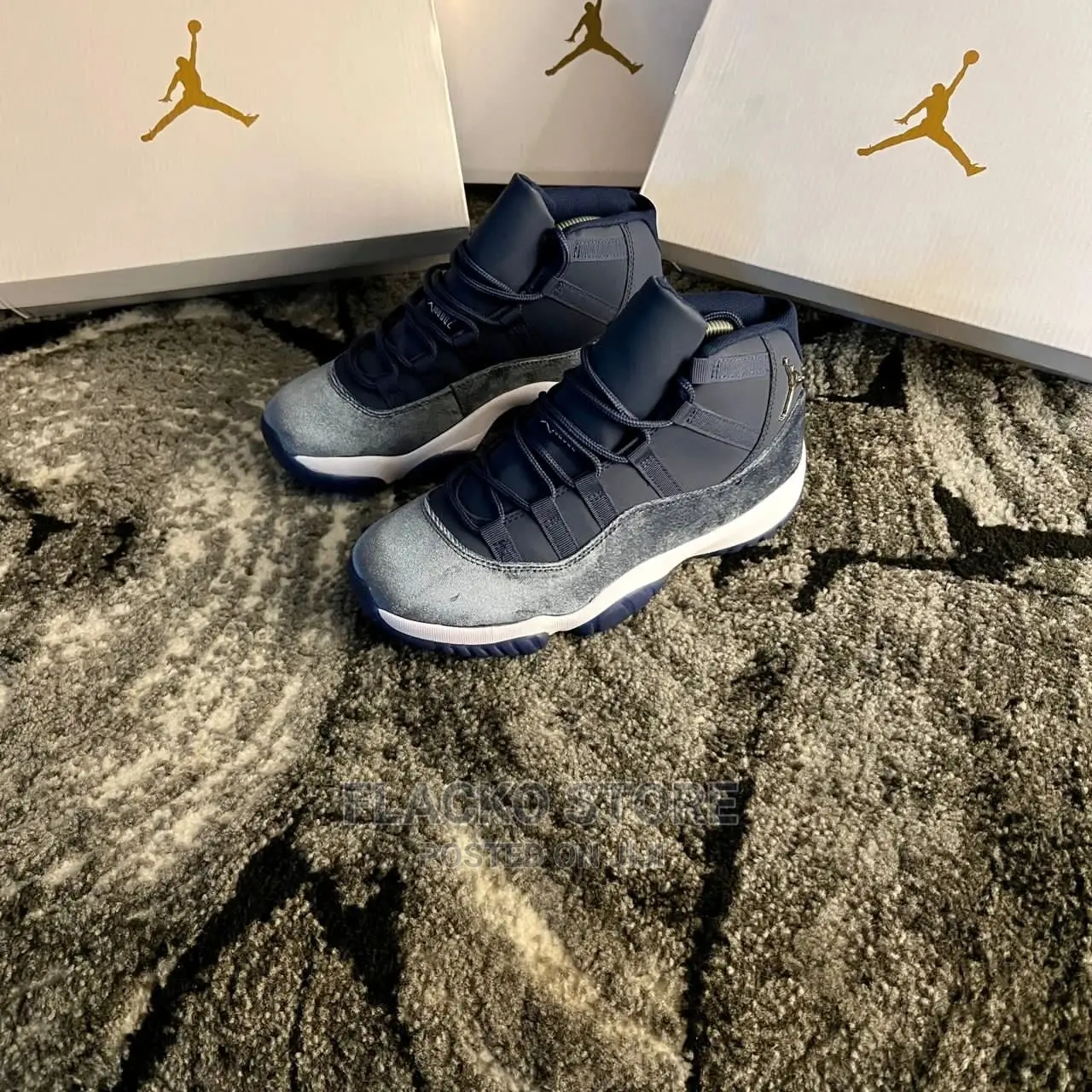 Original Air Jordan 11 Retro Midnight Navy Blue Sneakers