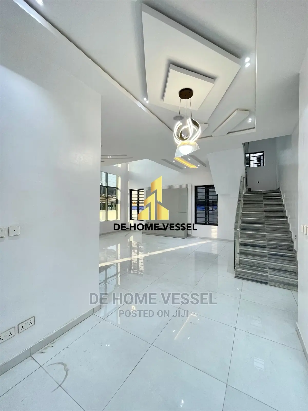 5bdrm Duplex in Ajah for Sale