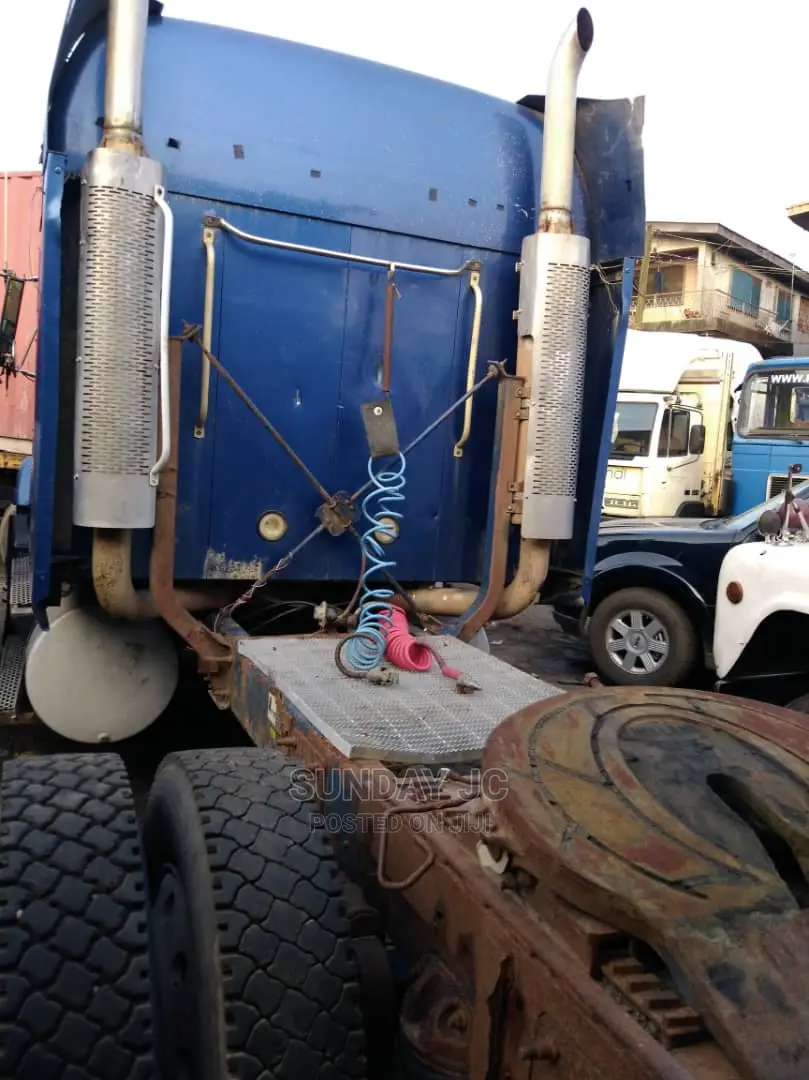 Tokunbo Double Cabin CH Mack Ten Tyres Head Truck Injector