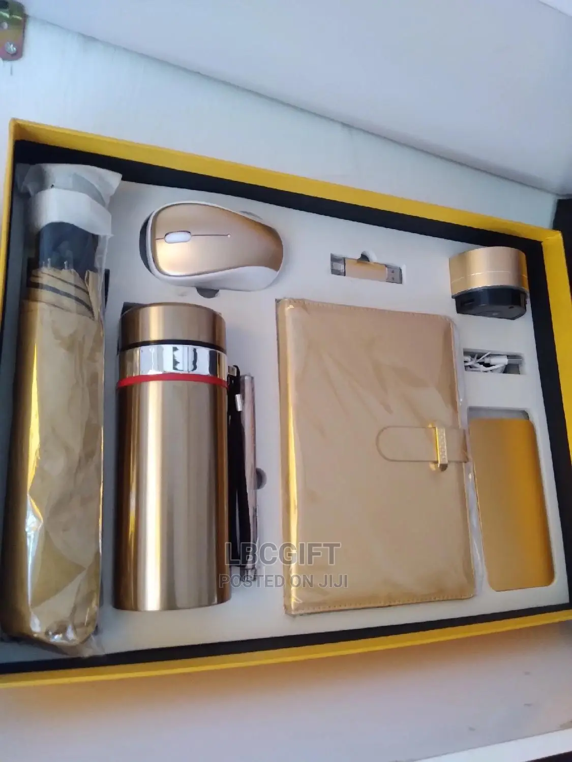 Executive 8 in 1 Corporate Gift Set (Wholesales Only)