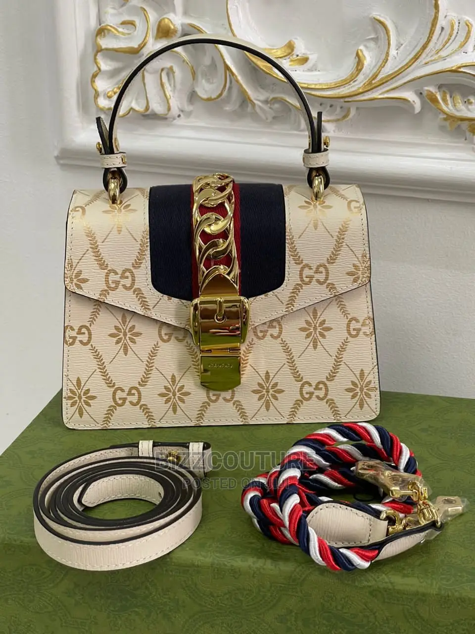 Original GUCCI Ladies Bags Available in Store