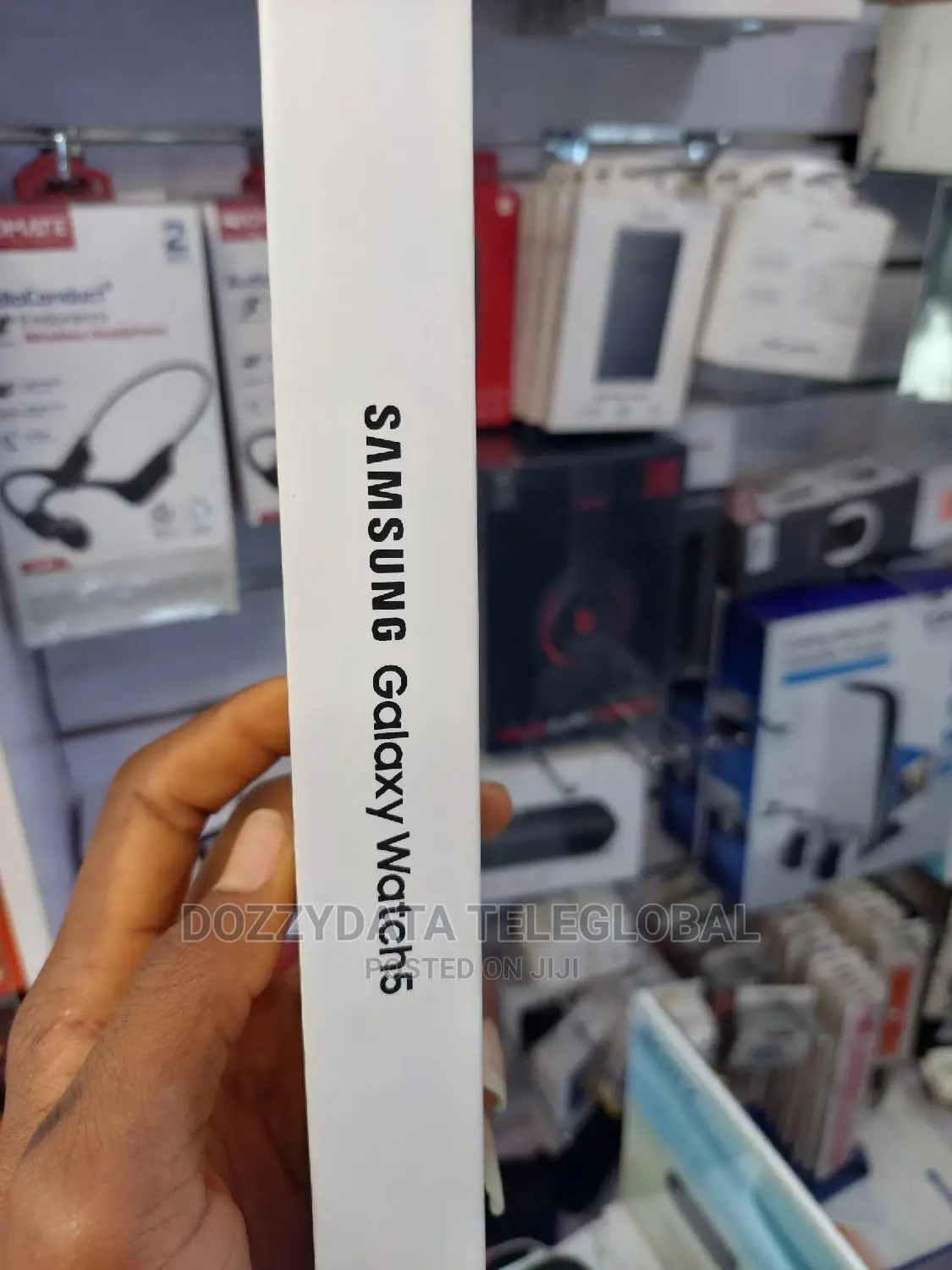 SAMSUNG Galaxy Watch 5 44mm Bluetooth Smartwatch