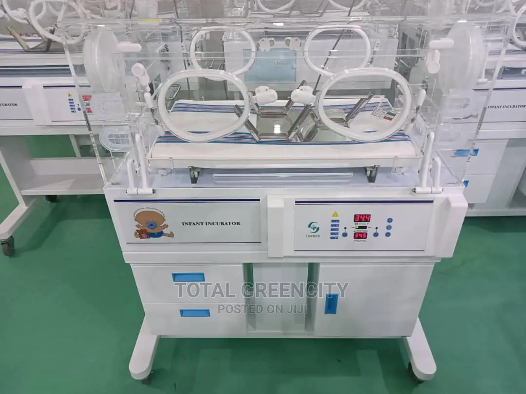 Baby Incubator With Drawers