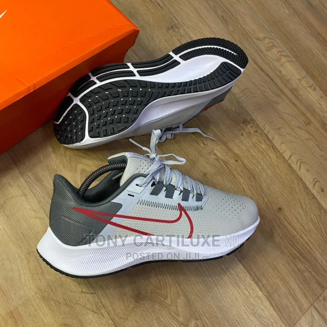 Nike Air Zoom Pegasus 38 Grey Red Sneakers