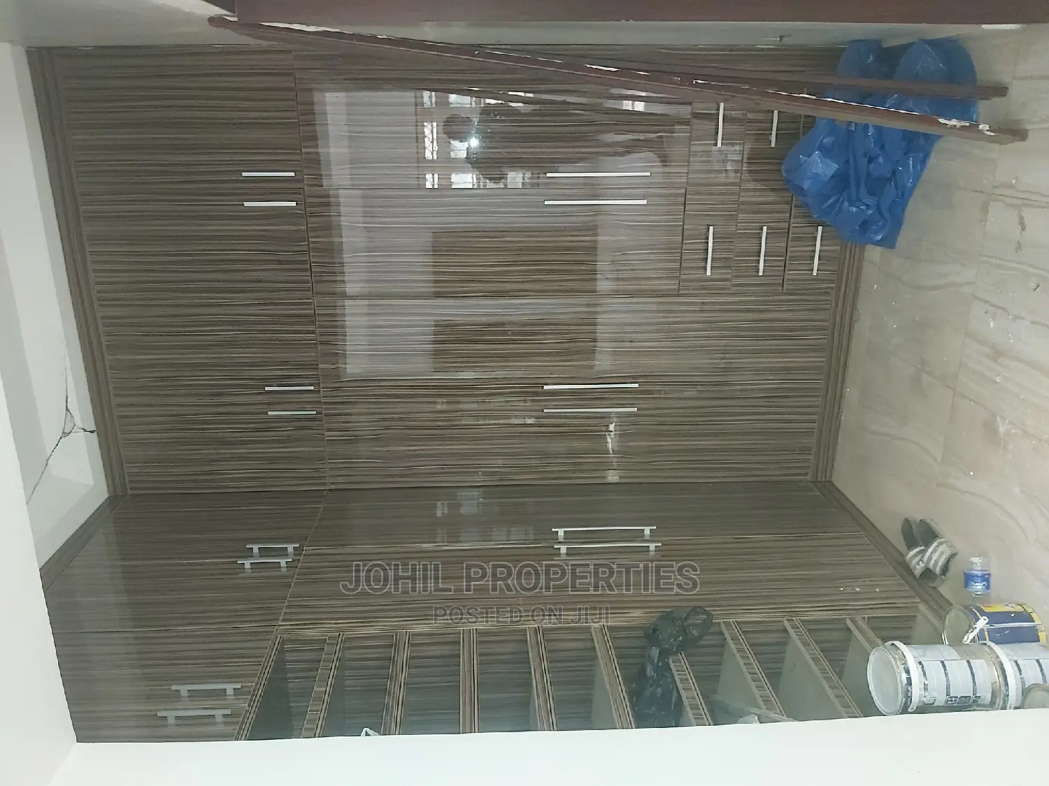 5bdrm Duplex in Wuse 2 for sale