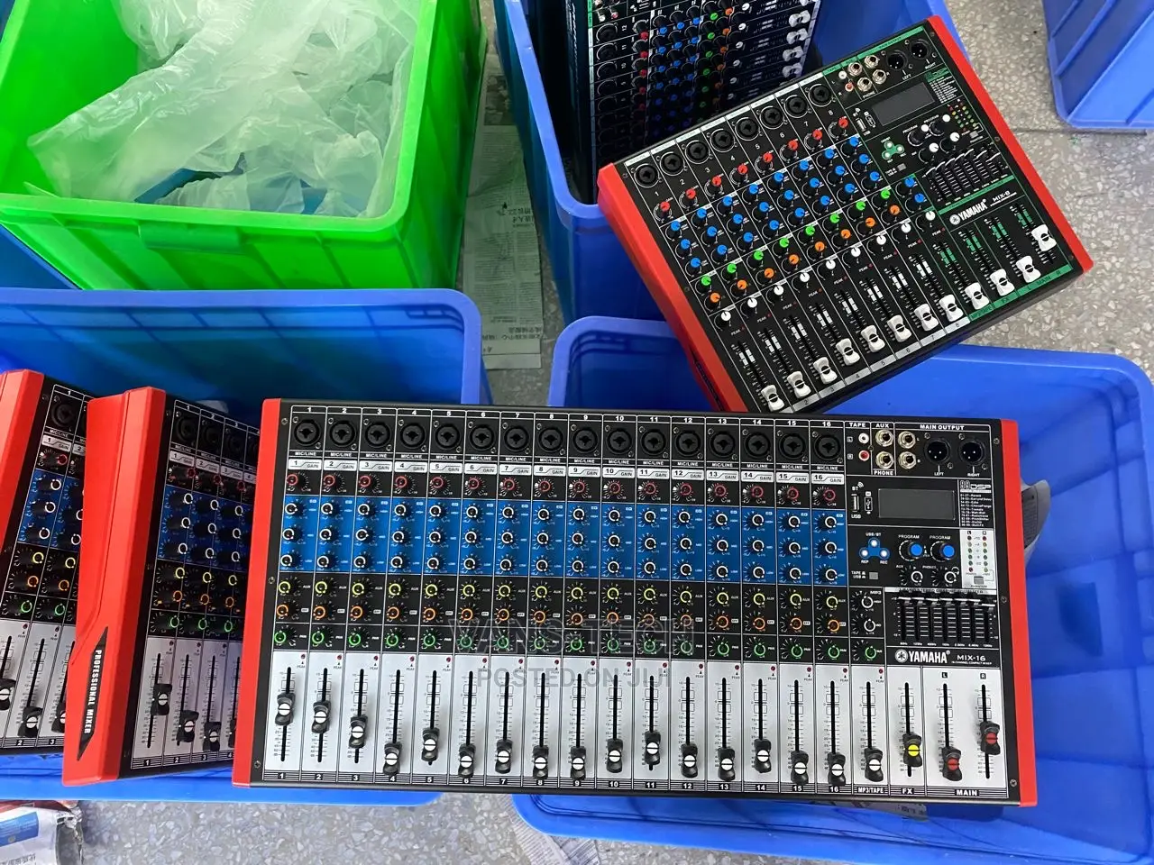 Yamaha 16channels Mixer,With Equalizer and Effects