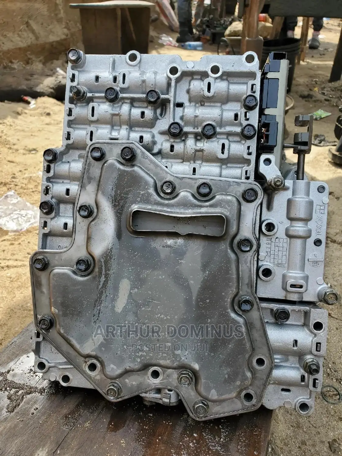 Infiniti Qx56 Qx80 Valve-Body 2012/2015