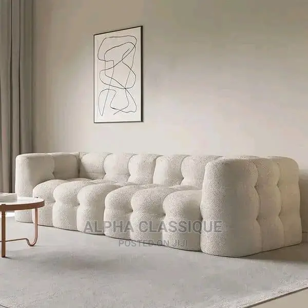 Classique Unique Sofa Chair