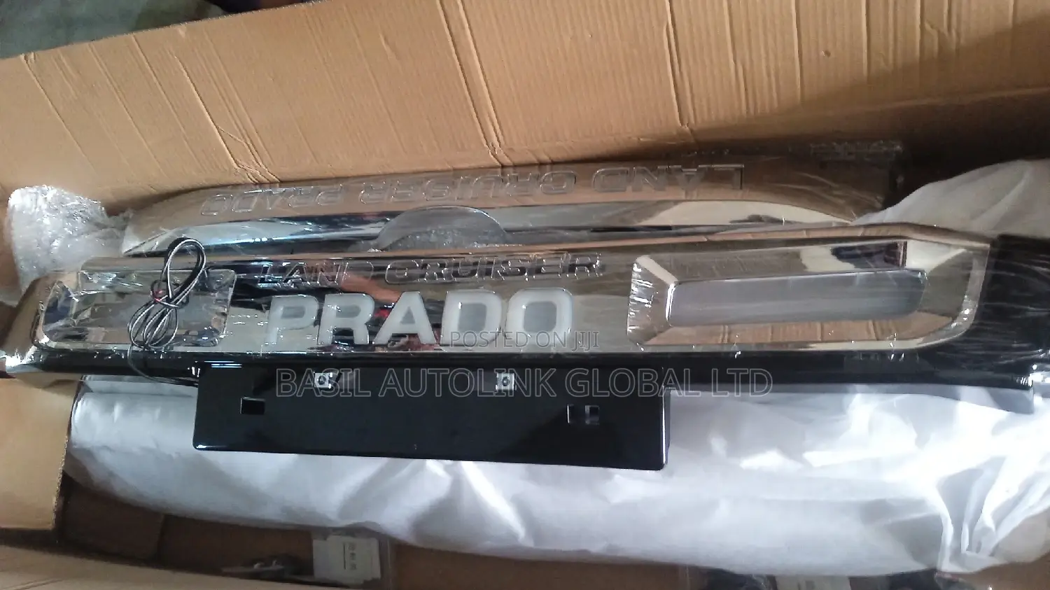 Front Fibre Padded Chrome Prado 010-2021 Model