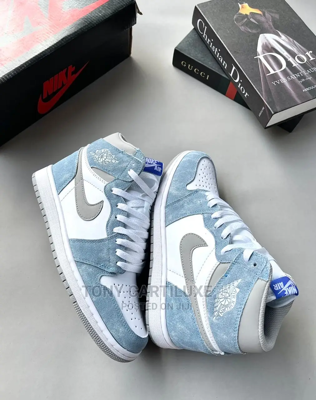*Air Jordan 1 High Og ’Hyper Royal