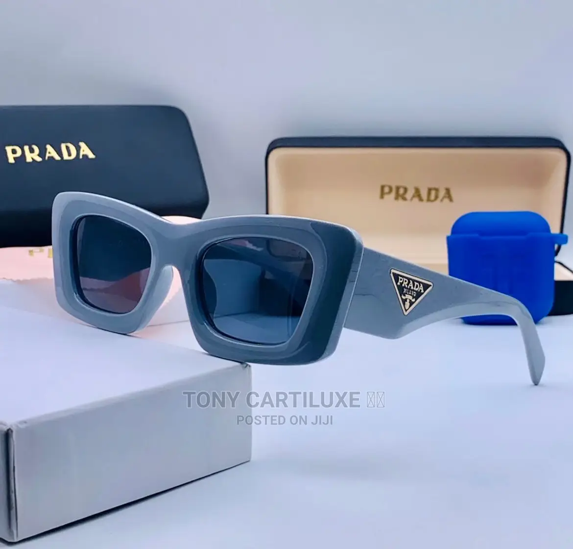 *New PRADA Milano Glass