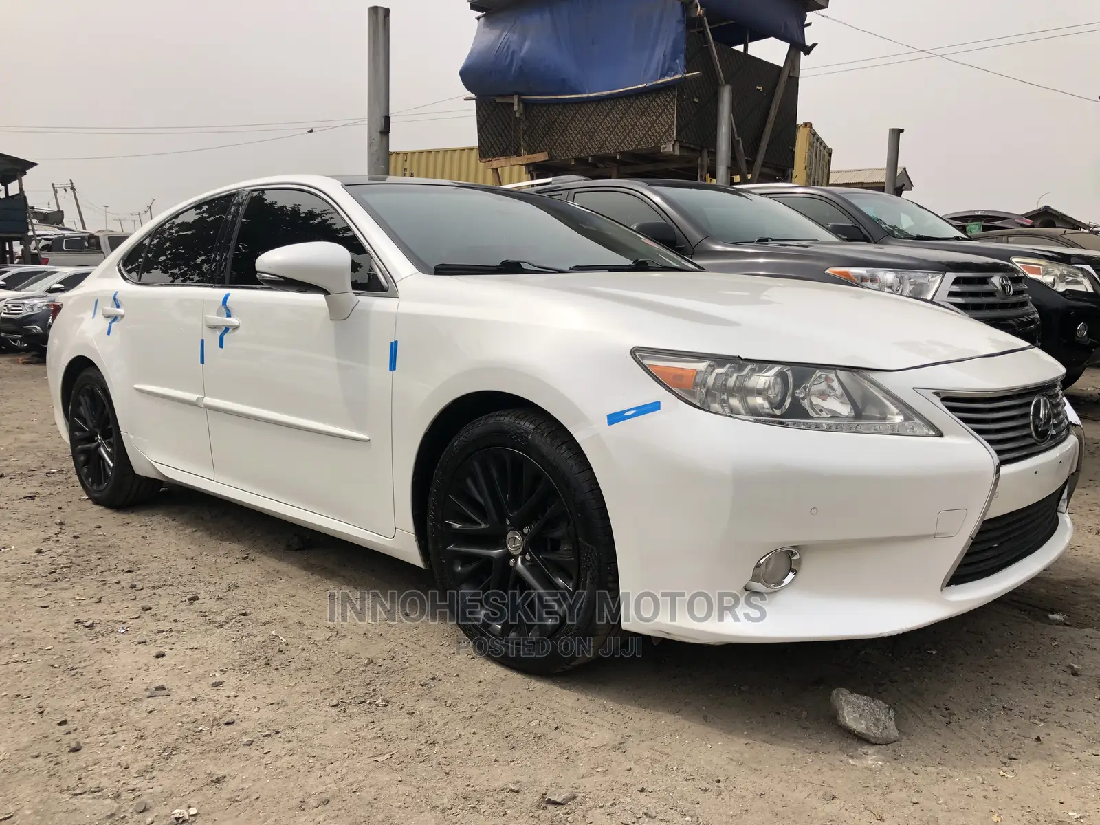Lexus ES 350 FWD 2013 White