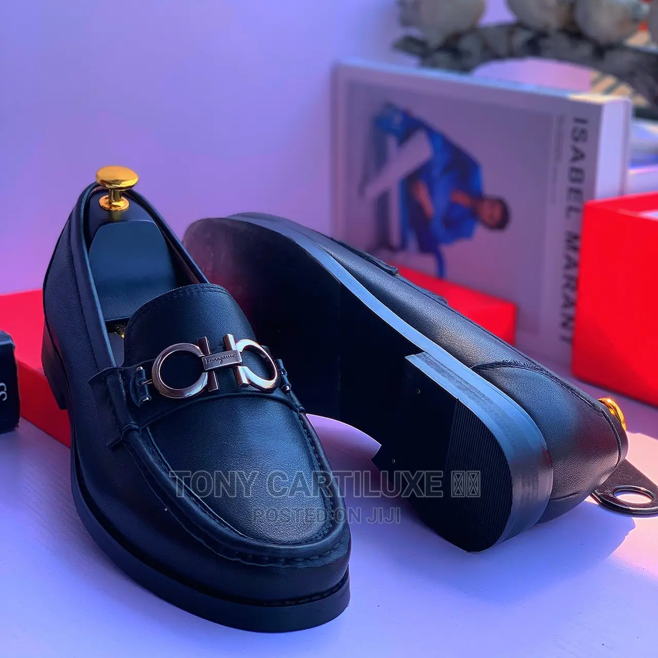 Ferragamo Lúxury Flat Shoes