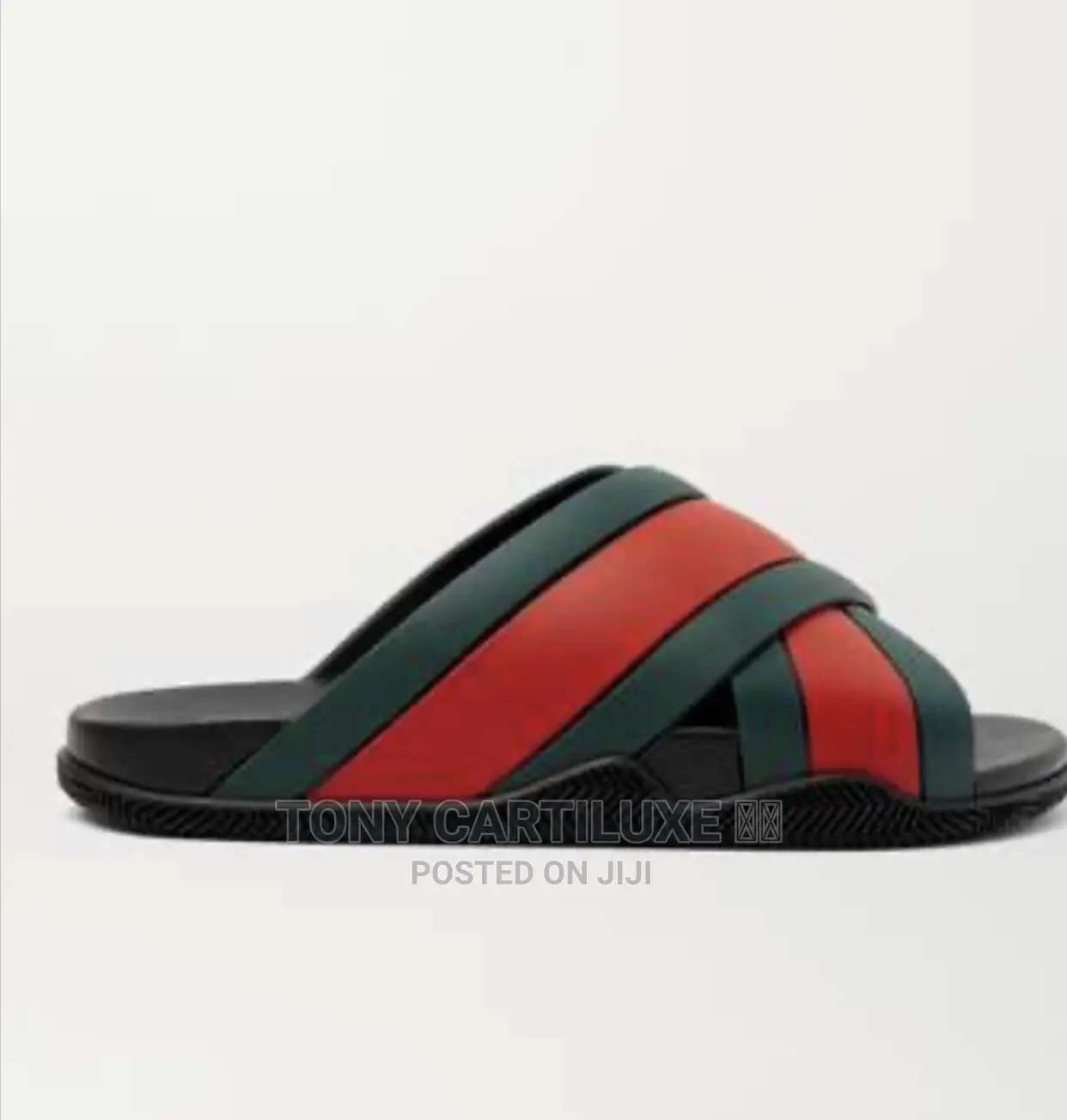 ` Gucci Lúxury Slide