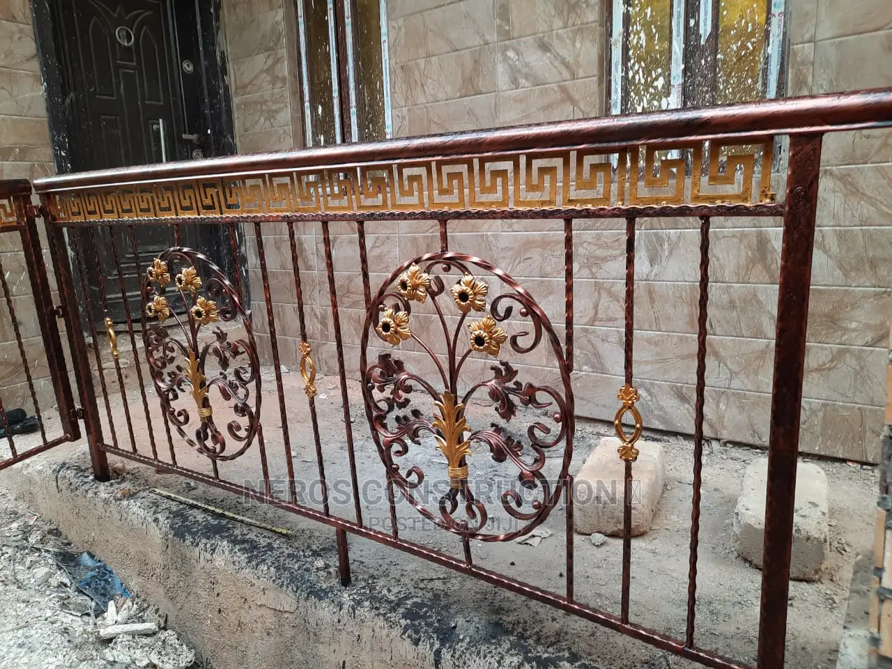 Rosette Cumbi Turkish Wrought Iron Rail