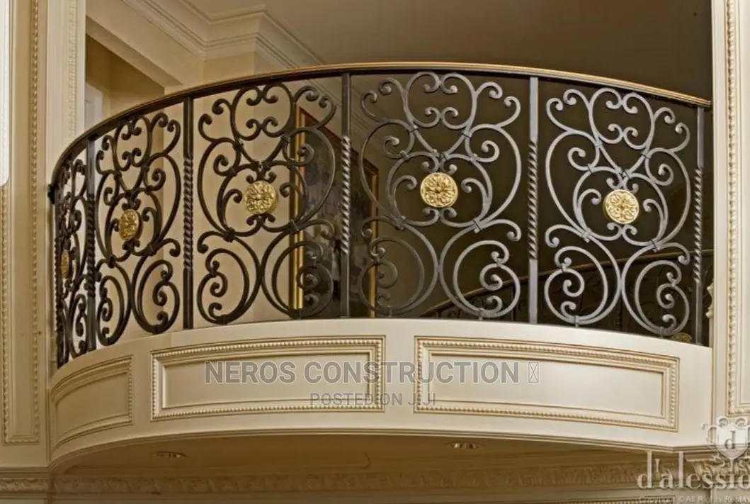 Curly Cumbi Wrought-Iron Rail