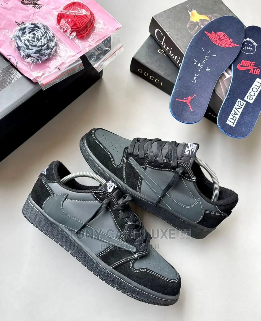 *Travis Scott X AIR Jordan 1 Low ’Black Phantom ’