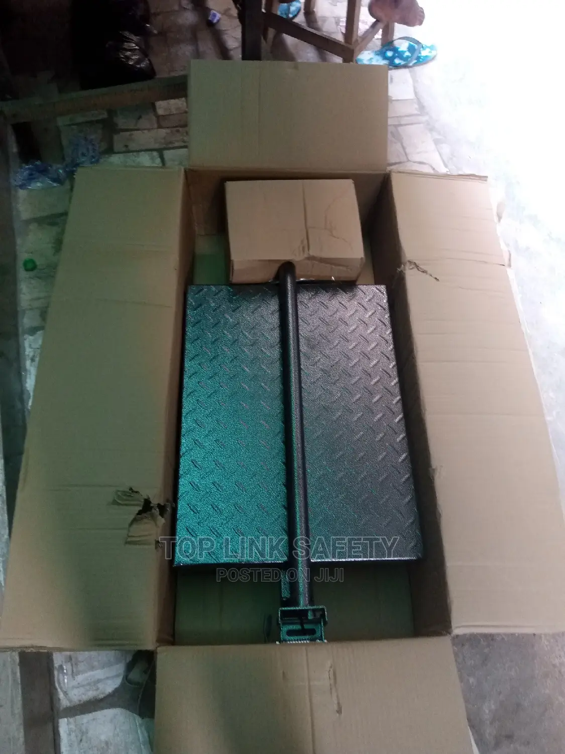 Platform Scale 300kg .A 12