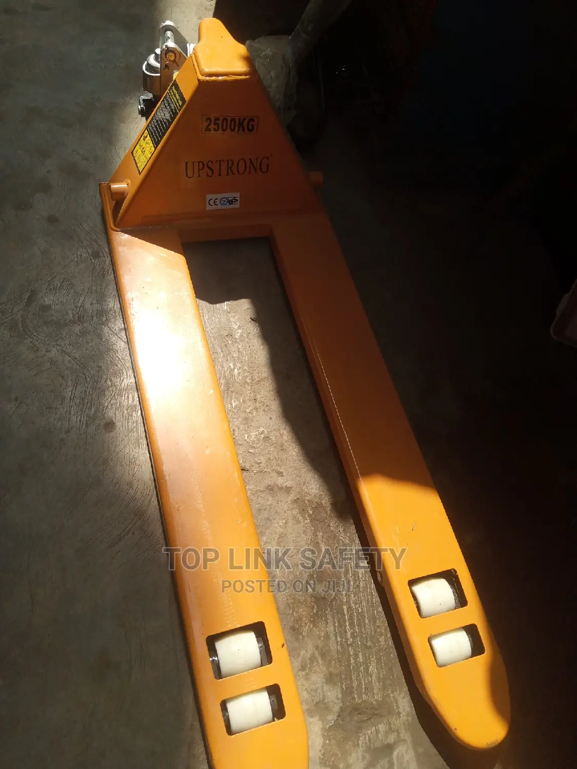 Pallet Truck 2.5kg or 2500