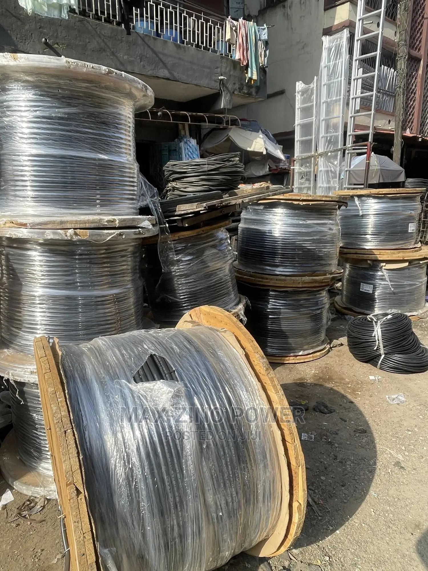 All Sizes of Flexible Cables Available at Affordable Price