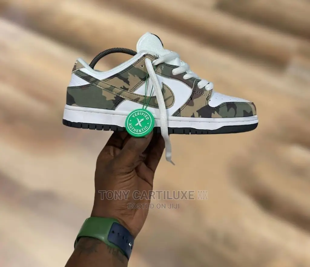 *Nike Dunk Sb Low Camo Legion Green