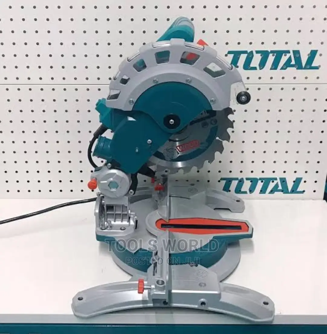 Product Description of TOTAL Mitre Saw 1400W (TS42142107)