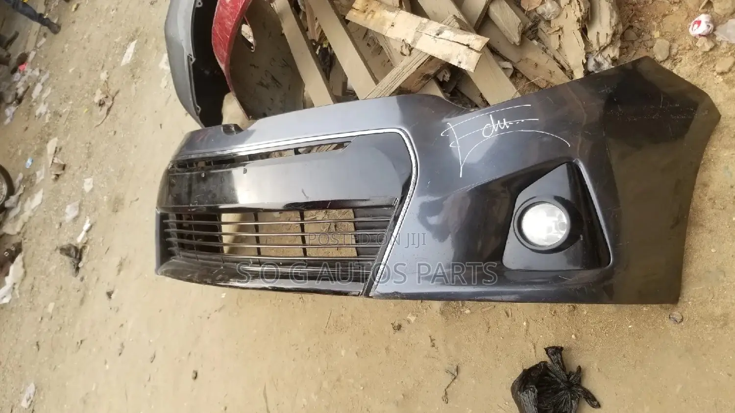 Complete Front Bumper Toyota Corolla 2014 Se