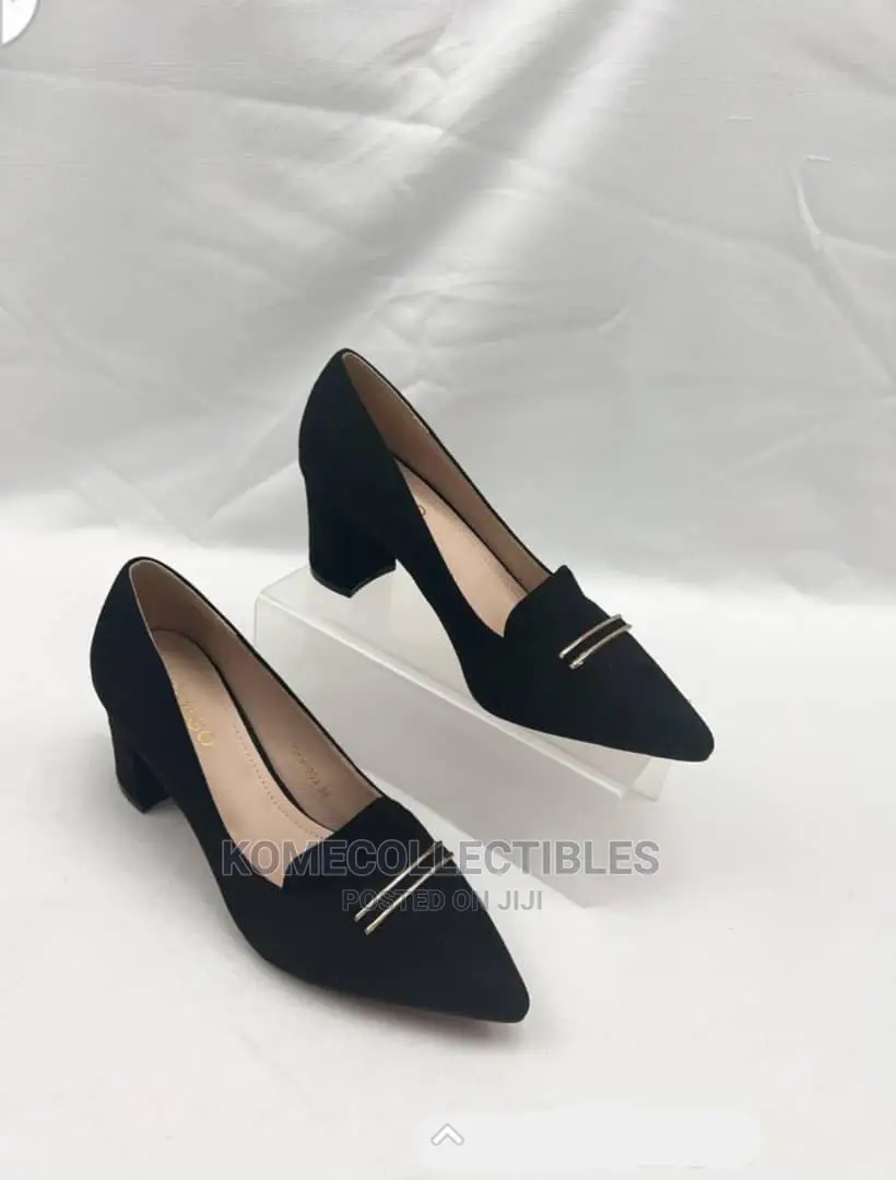 Unique Ladies Formal Small Heel Shoes