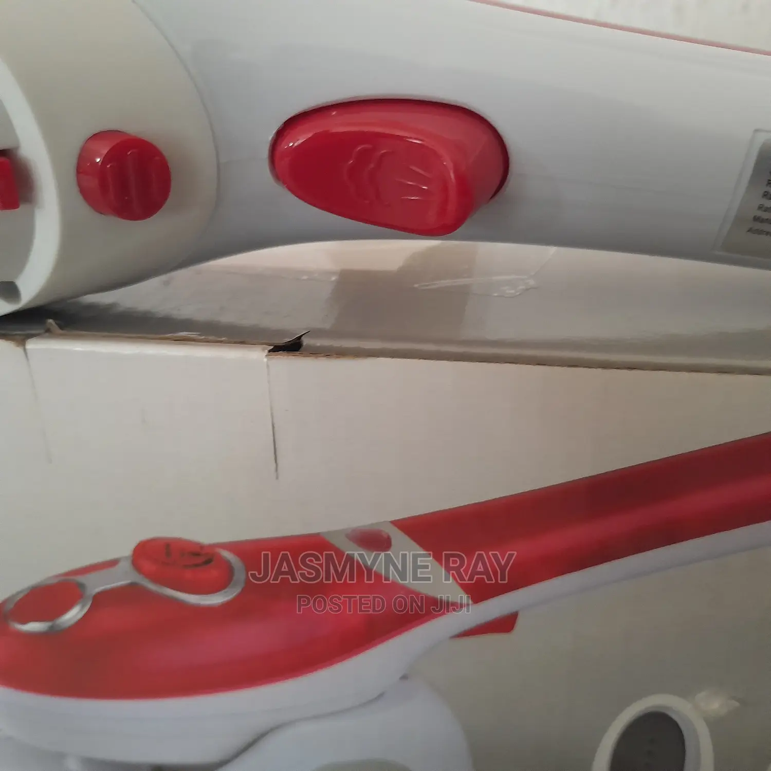 Laundry Red Hand Steam Iron