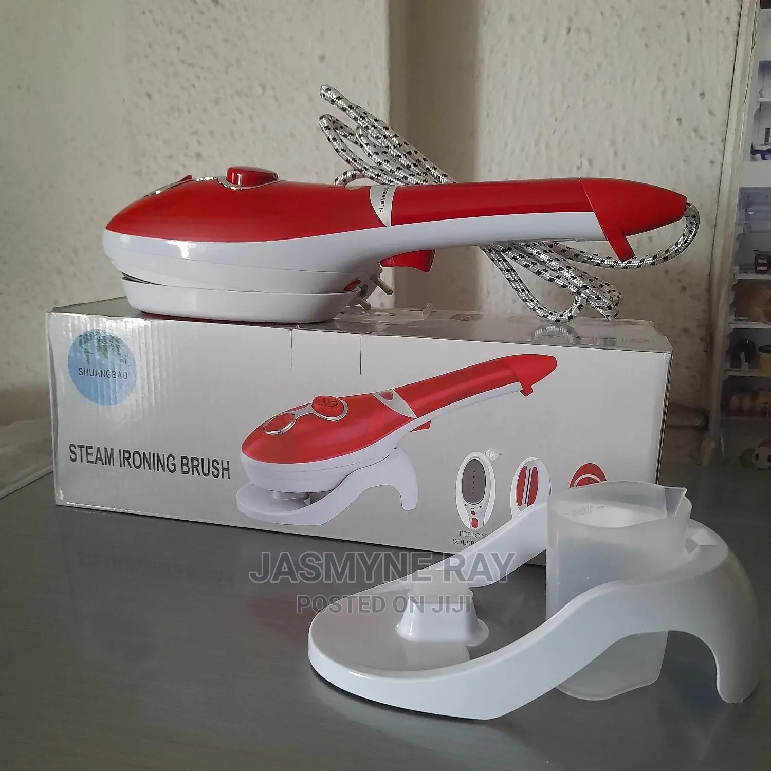 Laundry Red Hand Steam Iron