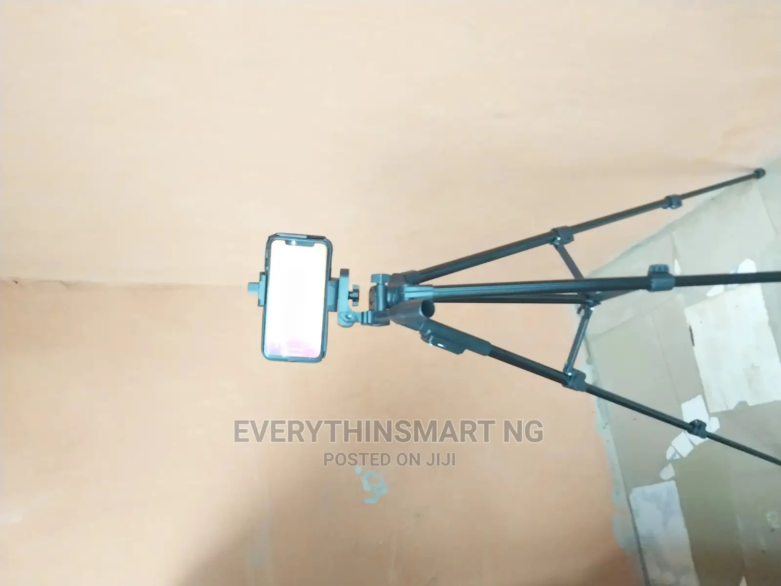 Multifunctional Tripod Stand