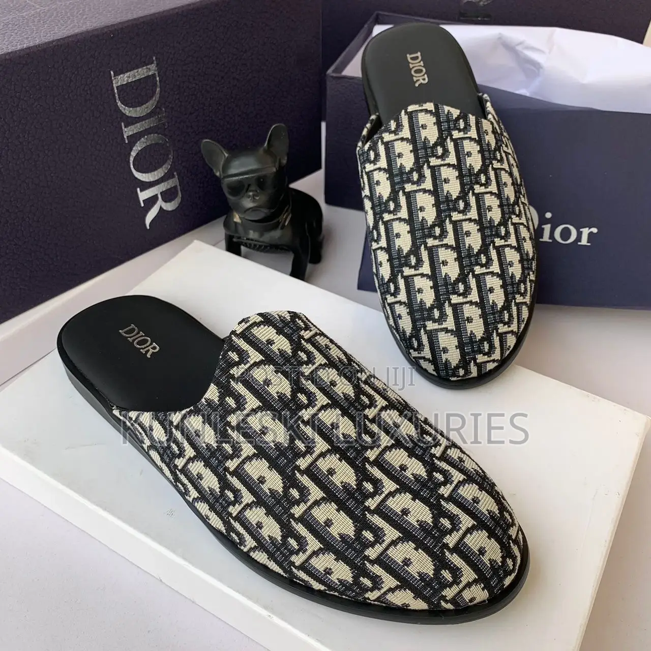 Original Christian Dior Mules Leather Shoe Available