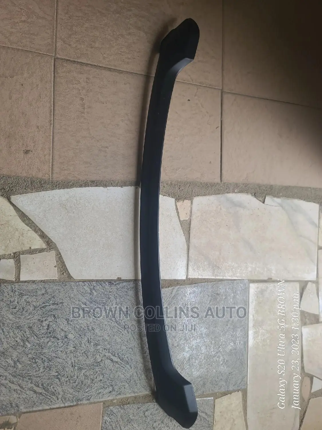 Bonnet Chrome Hilux 2020-2022
