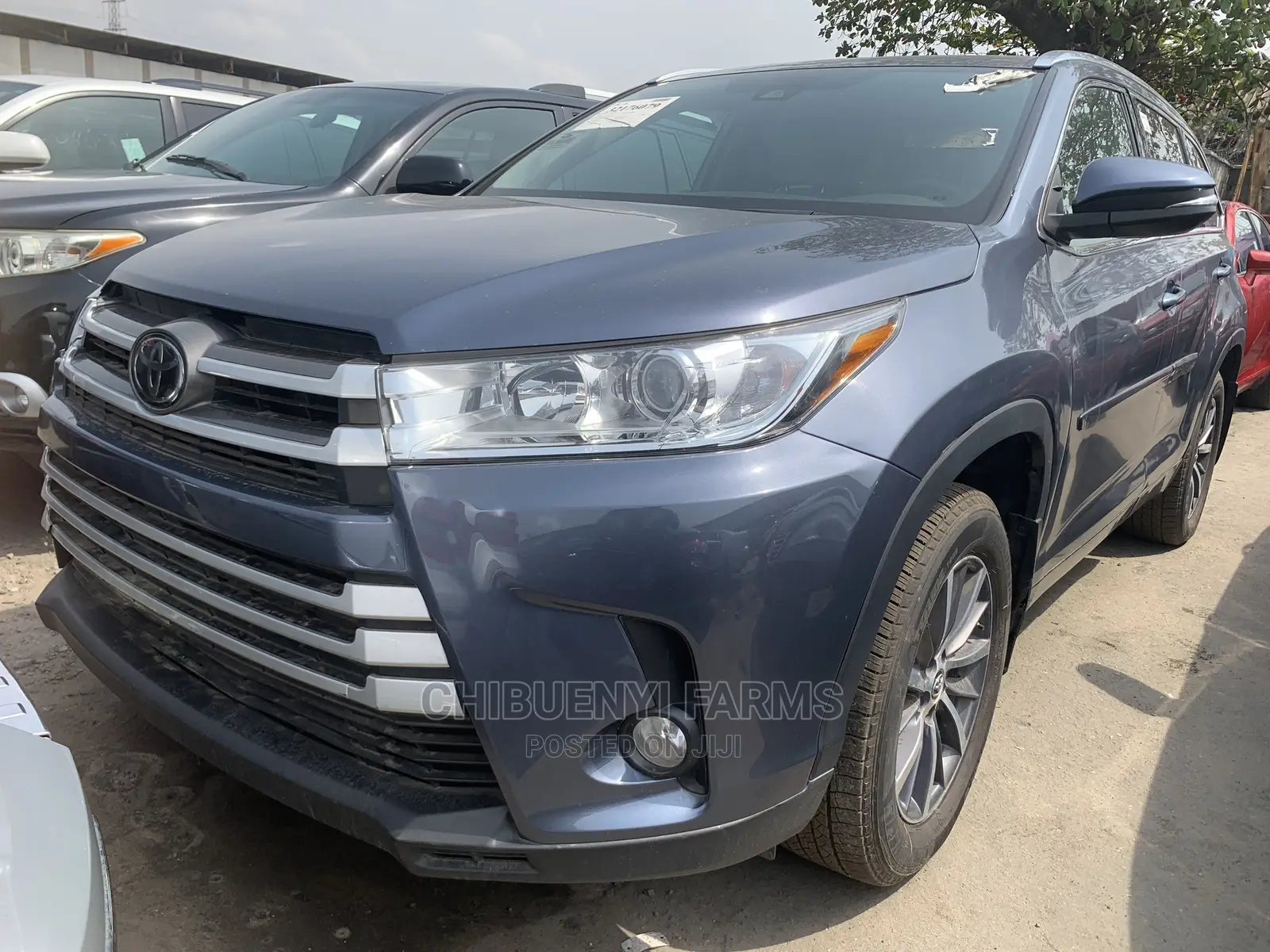 Toyota Highlander XLE 4x4 V6 (3.5L 6cyl 8A) 2018 Blue