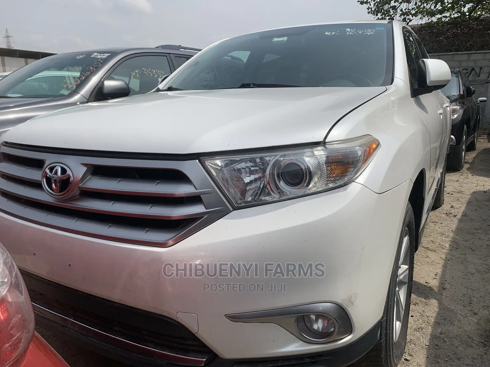 Toyota Highlander SE 2011 White