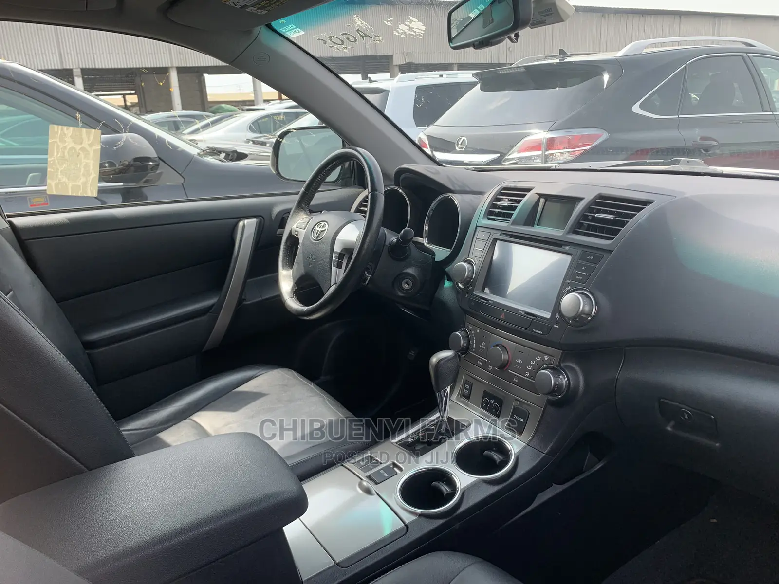 Toyota Highlander SE 2011 White