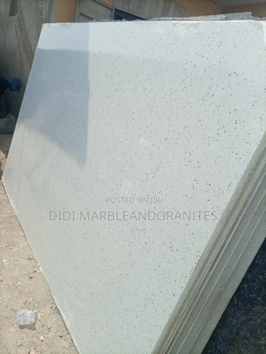 Quartz Gold Spotted for Kitchen Marble Top.