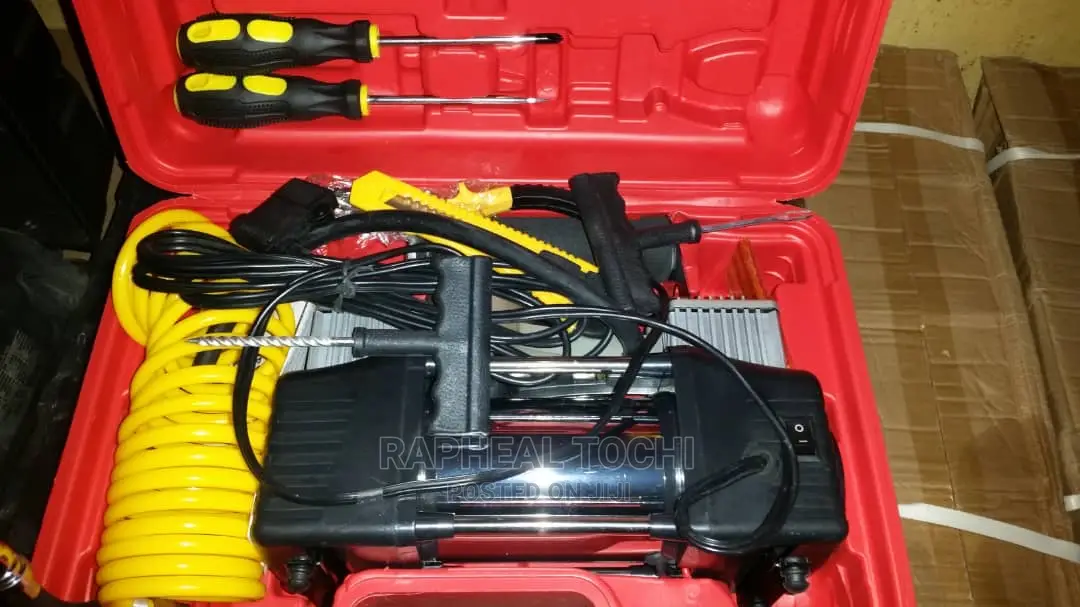 Car Tire Pump With Working Tools